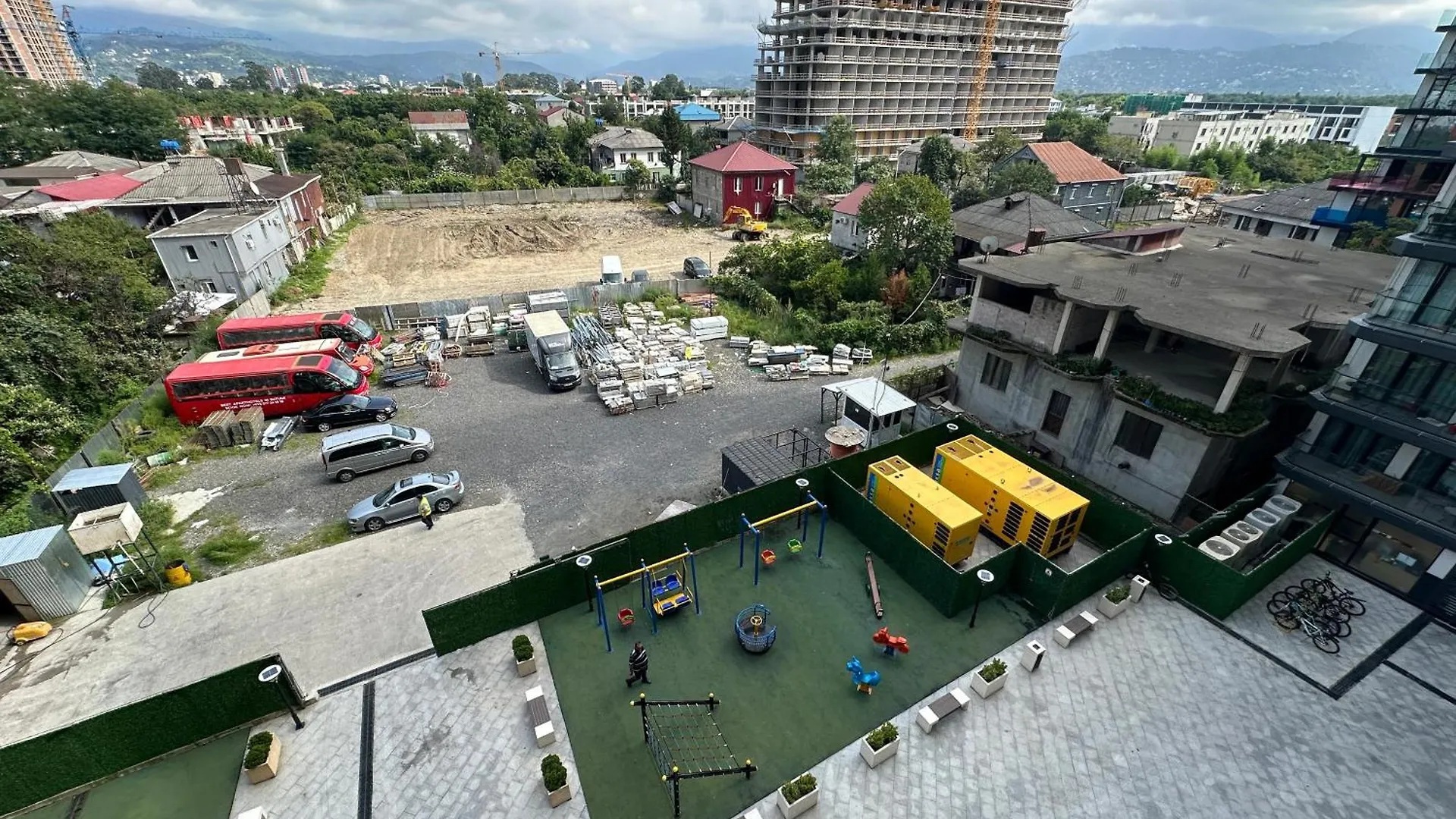 Luxury Family Apartment With Stunning Mountain View Batumi