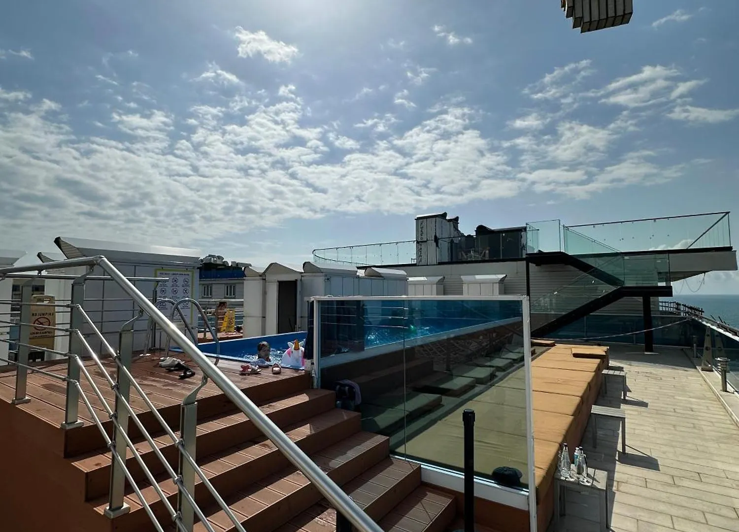 Luxury Family Apartment With Stunning Mountain View Batumi Georgien