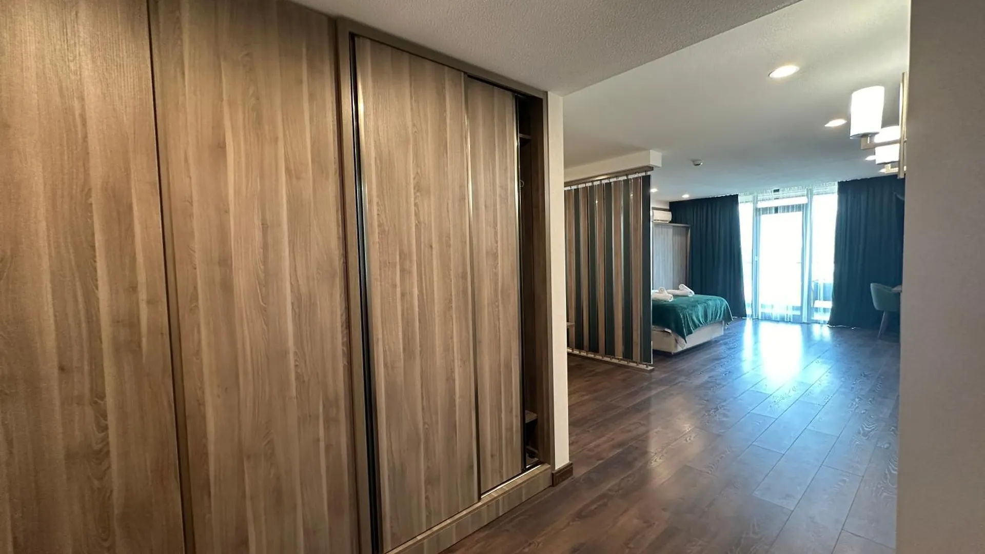 Luxury Family Apartment With Stunning Mountain View Batumi 0*,  Georgia