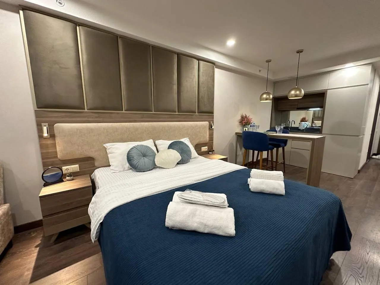 Luxury Family Apartment With Stunning Mountain View Batumi 0*,