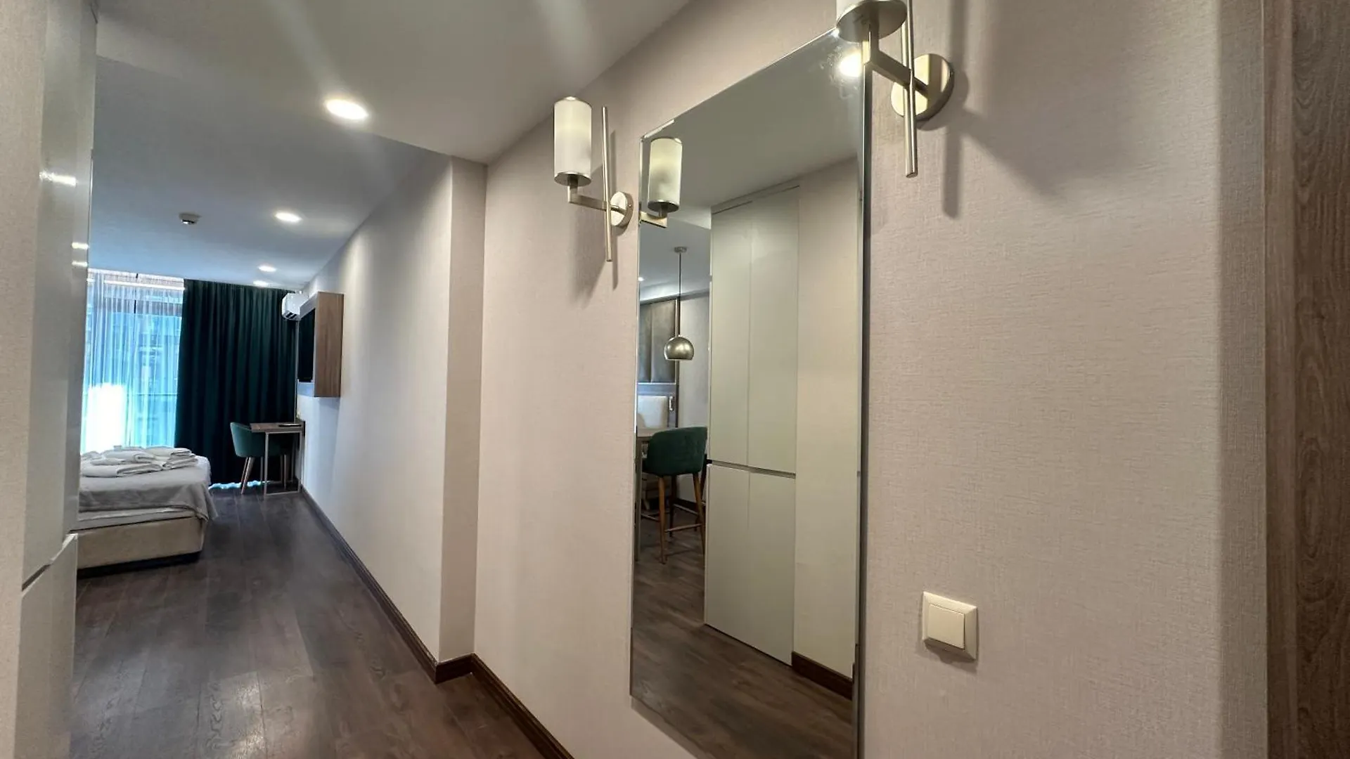 Luxury Family Apartment With Stunning Mountain View Batumi