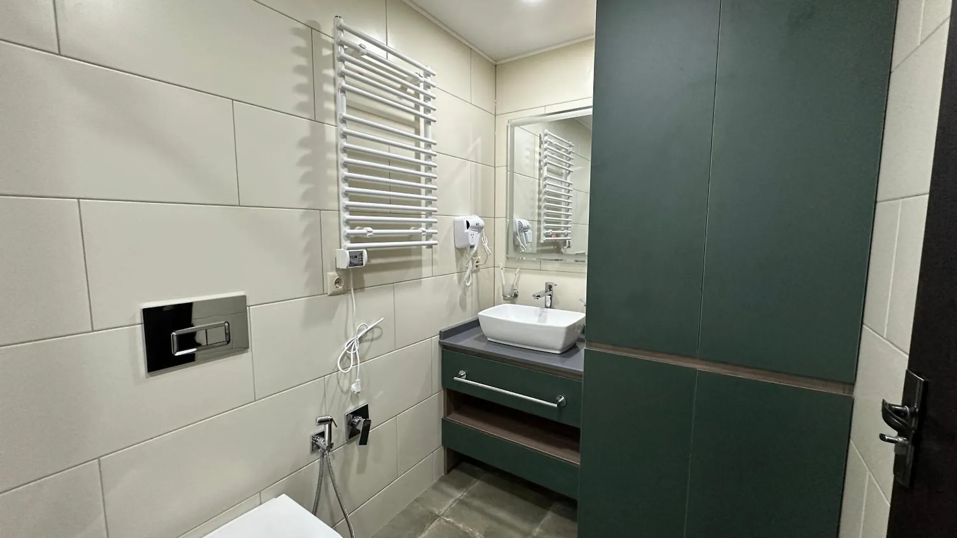 Luxury Family Apartment With Stunning Mountain View Batumi 0*,  Georgia